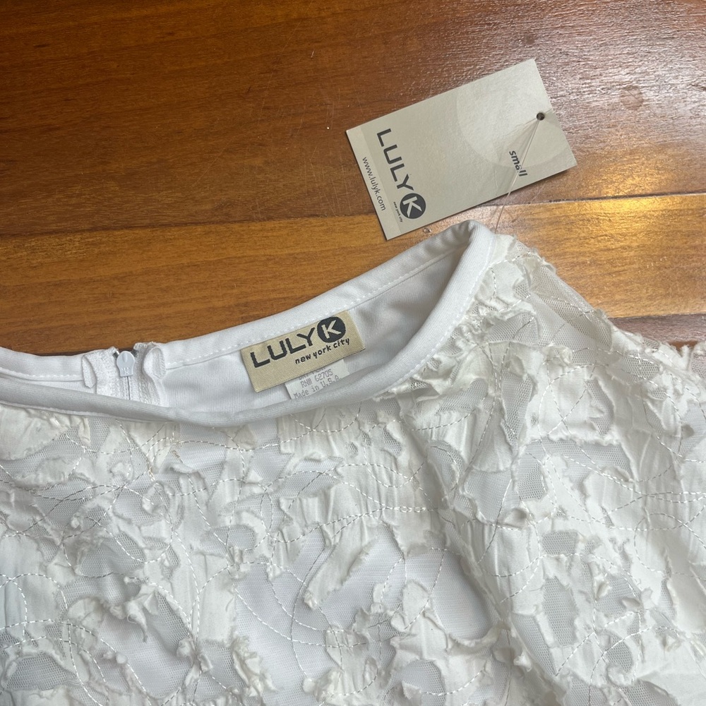 NWT VINTAGE LULY K New York City white lace skirt size small